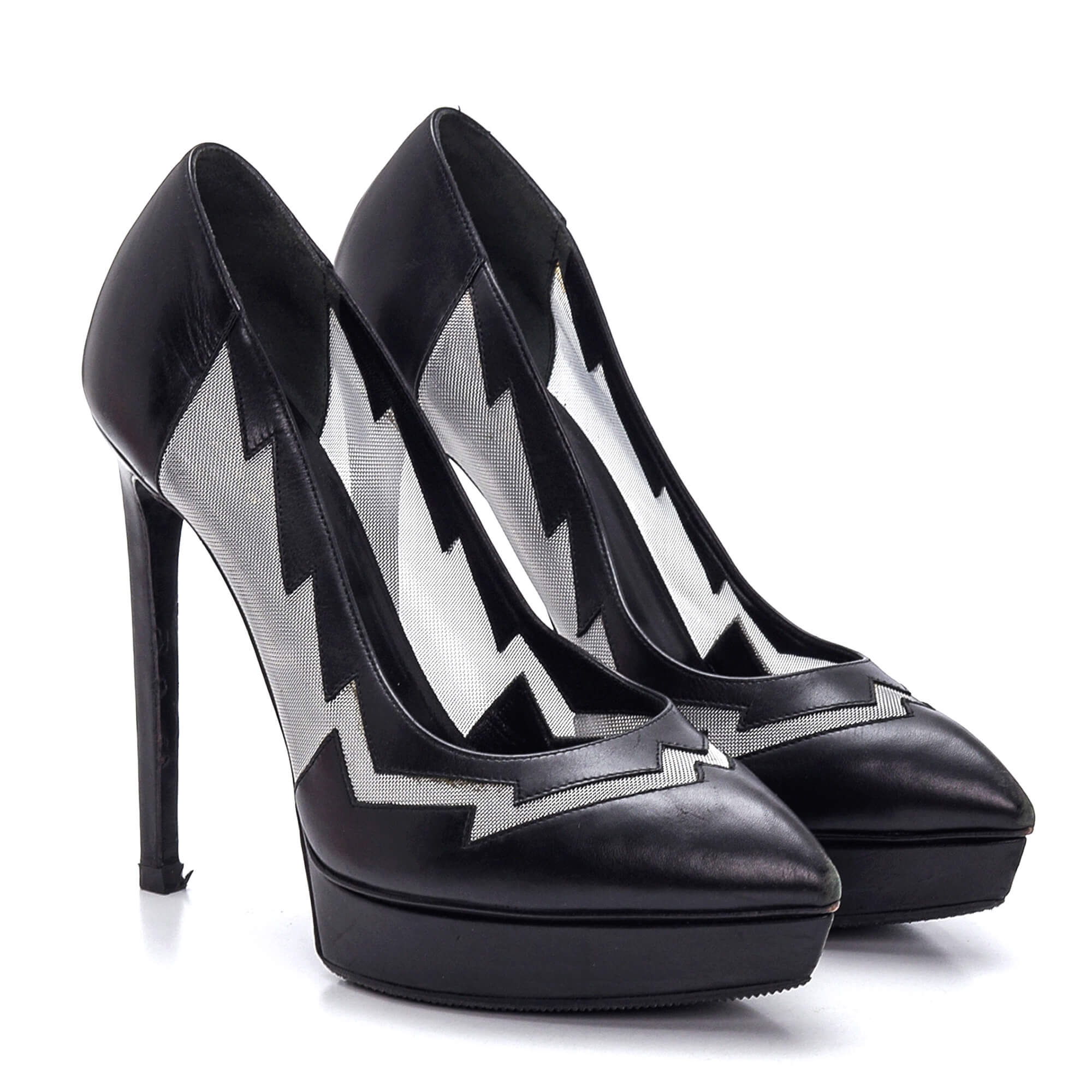 Yves Saint Laurent - Black Leather and Tulle Pumps 